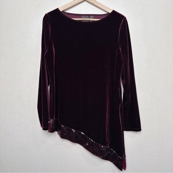 Travelers Womens 1 US Medium Collection Velvet Sequin Trim Top - Picture 2 of 12